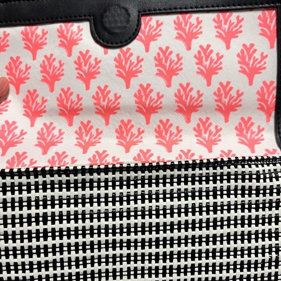 Stella & Dot Black White Crosshatch Woven Clutch 11" x 7" Magnetic Closure Purse - Picture 6 of 8